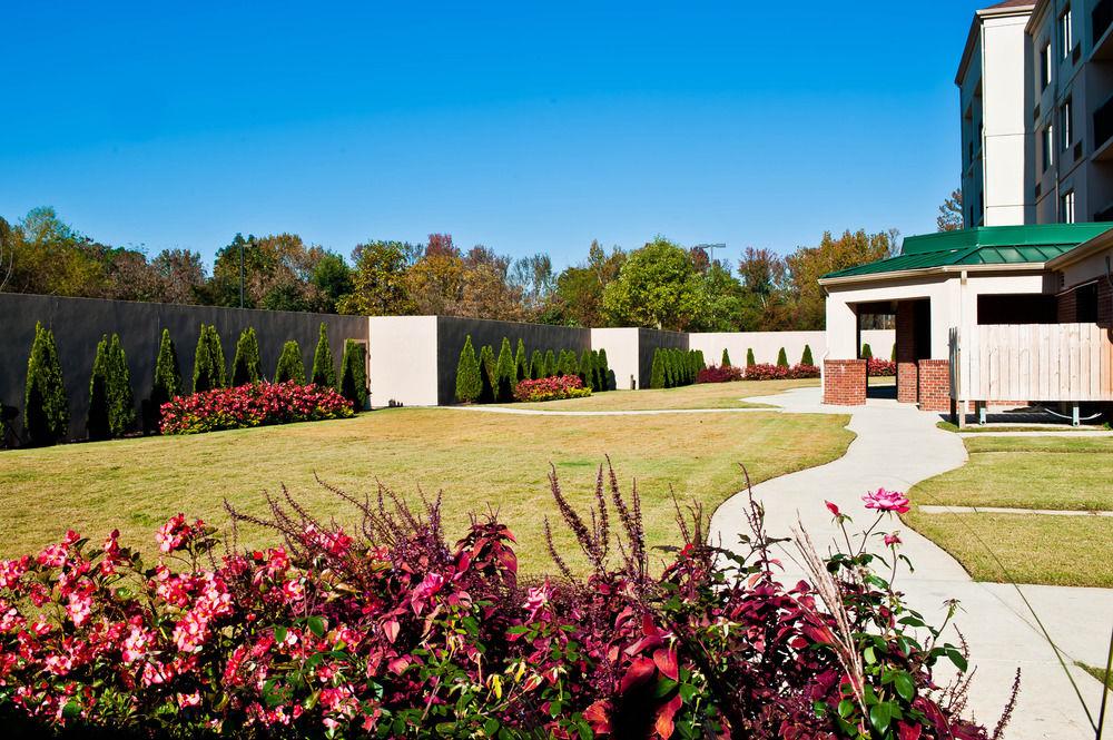 Courtyard By Marriott Decatur Hotel Exterior photo