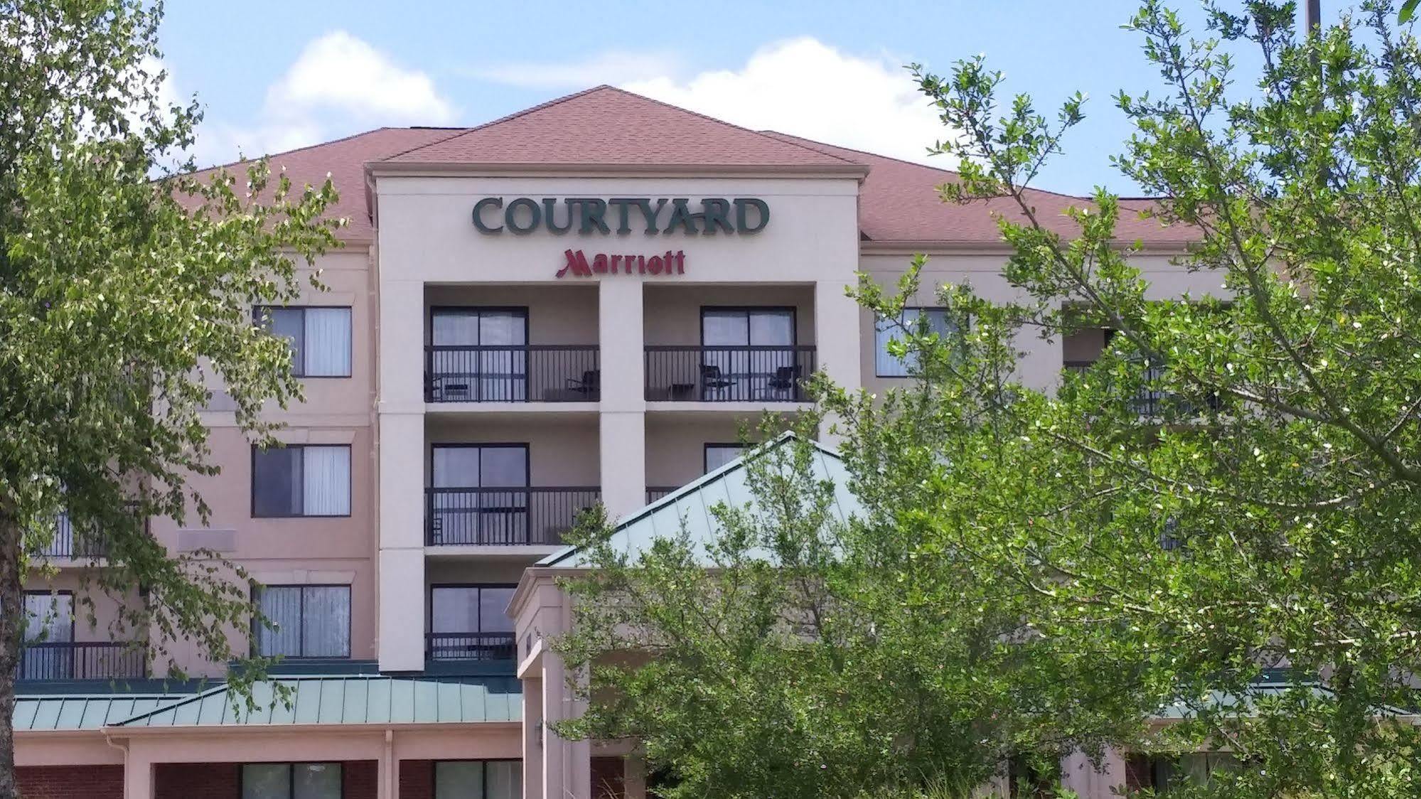 Courtyard By Marriott Decatur Hotel Exterior photo